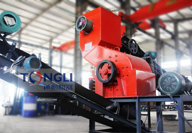 7080型废钢破碎机