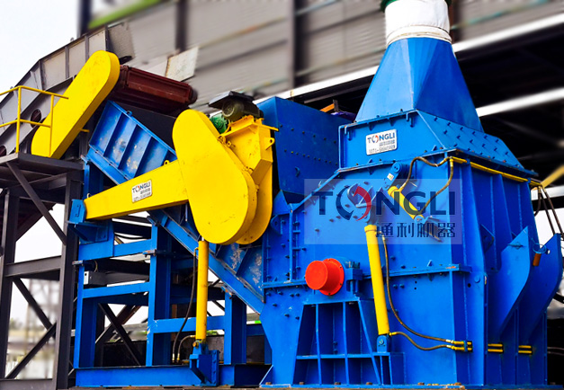 1415型废钢破碎机